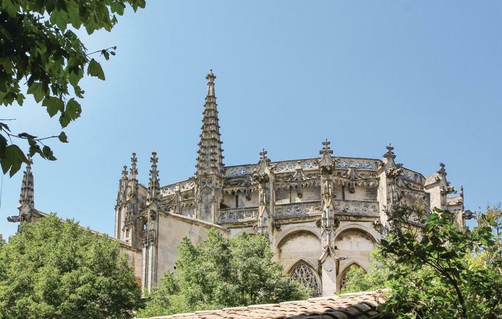 Les Jardins De La Cathedrale Chambres D Hotes Gite De Groupe Viviers Exterior photo